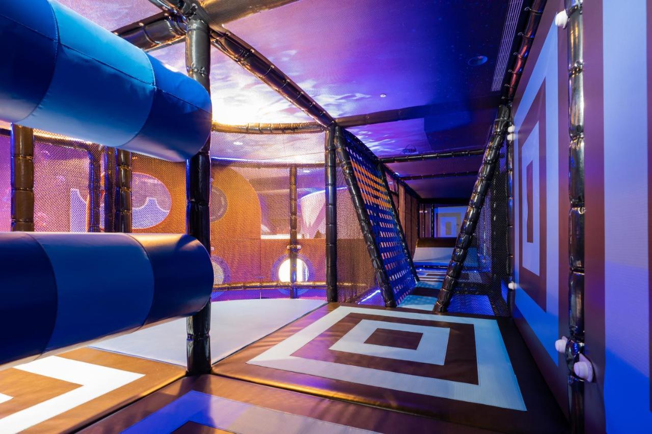 ホアリェン ファーグローリー ホテル Yanliau エクステリア 写真 Interior of the ship